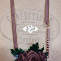 Neckpiece Roses & Large Pearls - Let Love Clothing