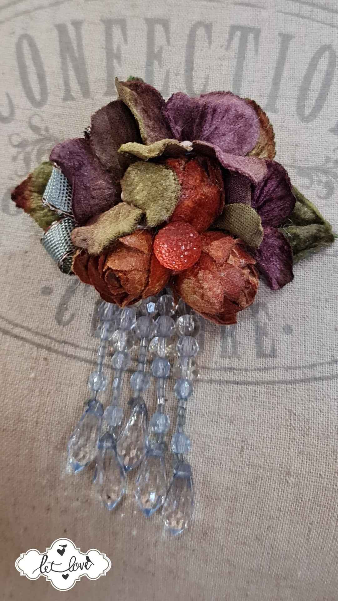 Brooch Velvet Roses - Let Love Clothing