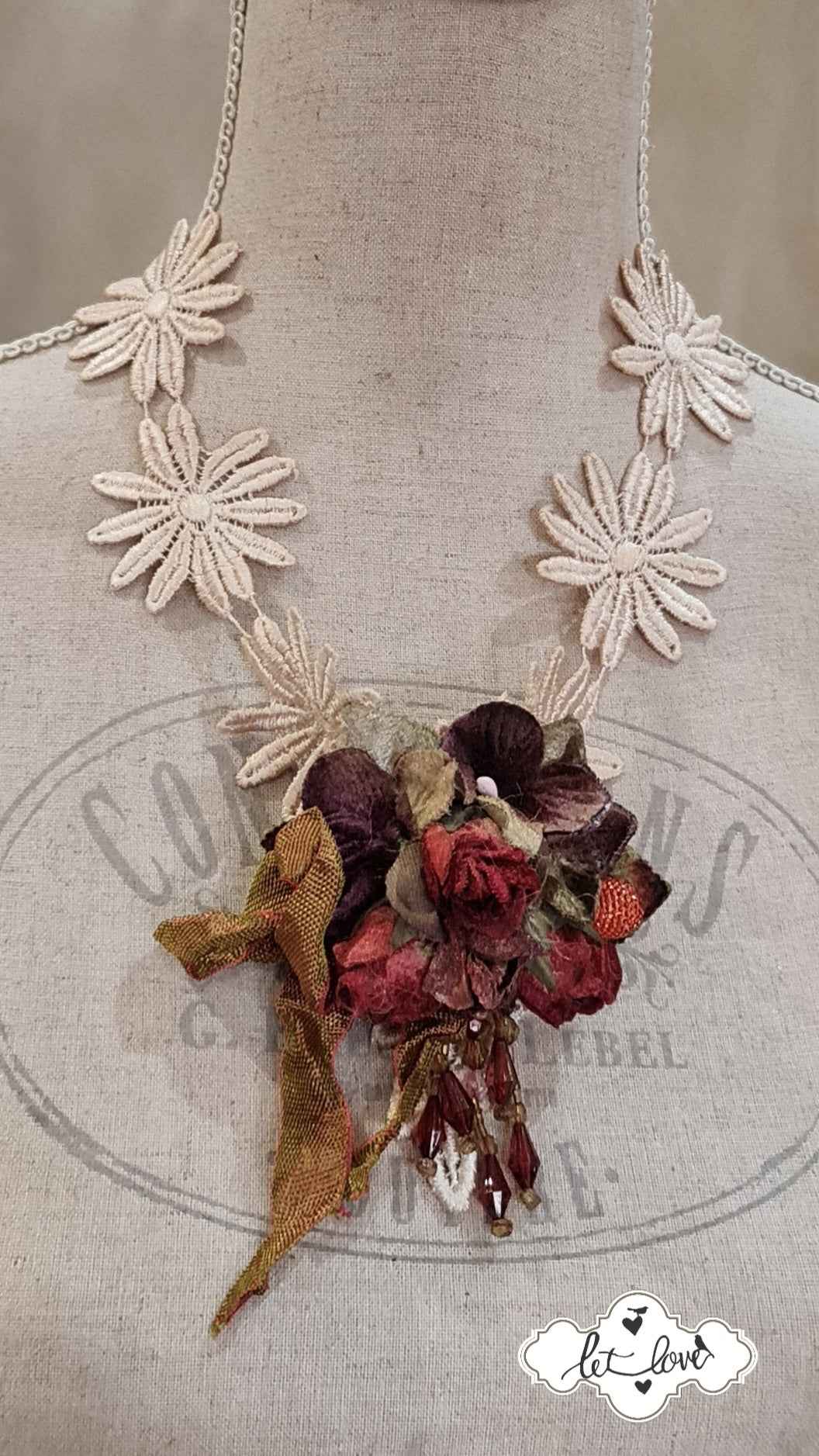 Daisy Lace & Rose Neckpiece/Brooch - Let Love Clothing