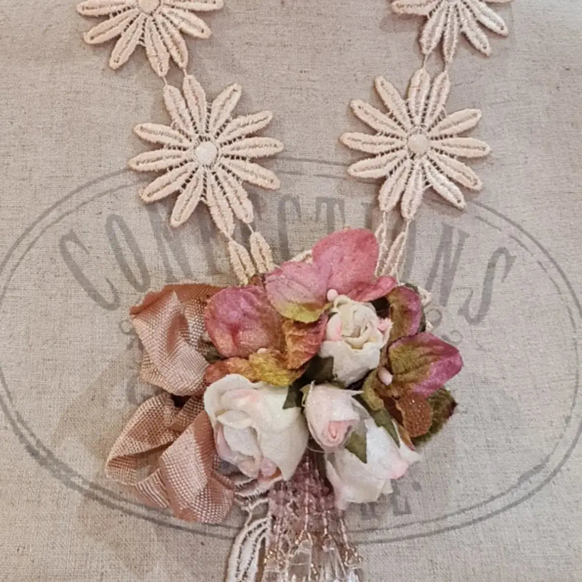 Daisy Lace & Rose Neckpiece/Brooch - Let Love Clothing