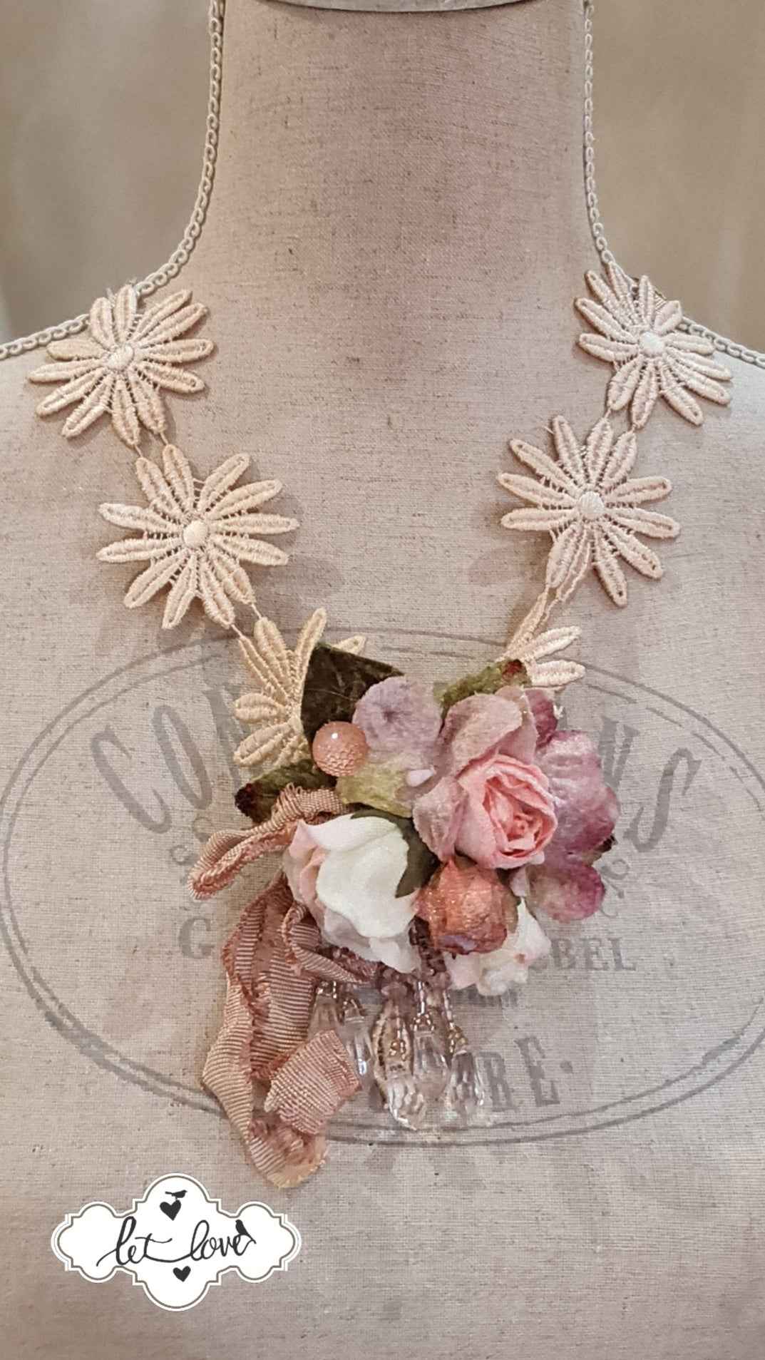 Daisy Lace & Rose Neckpiece/Brooch - Let Love Clothing