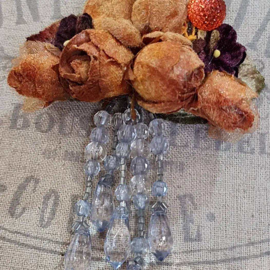 Brooch Velvet Roses - Let Love Clothing