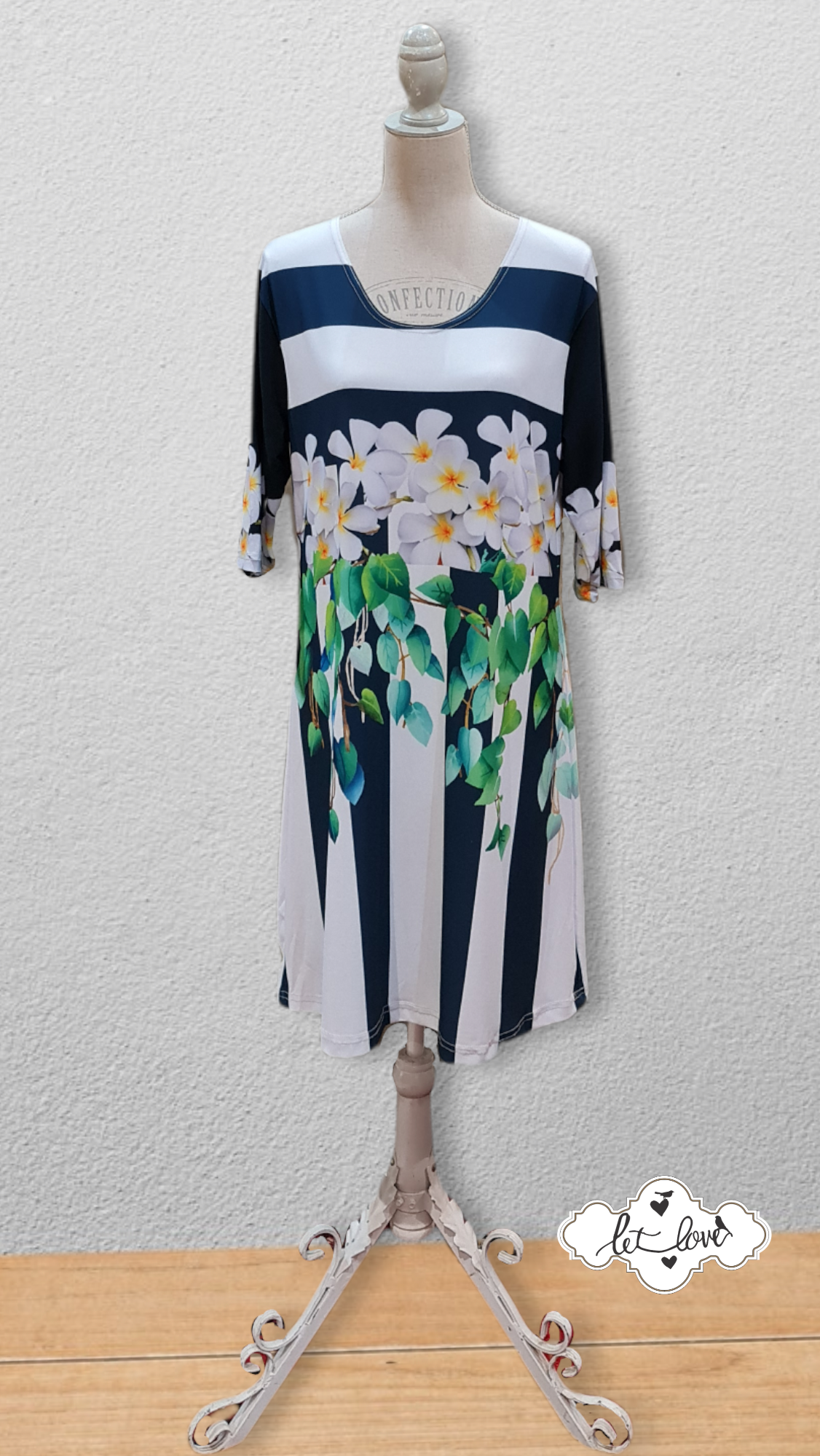 Dress with Sleeves - Let Love Clothing