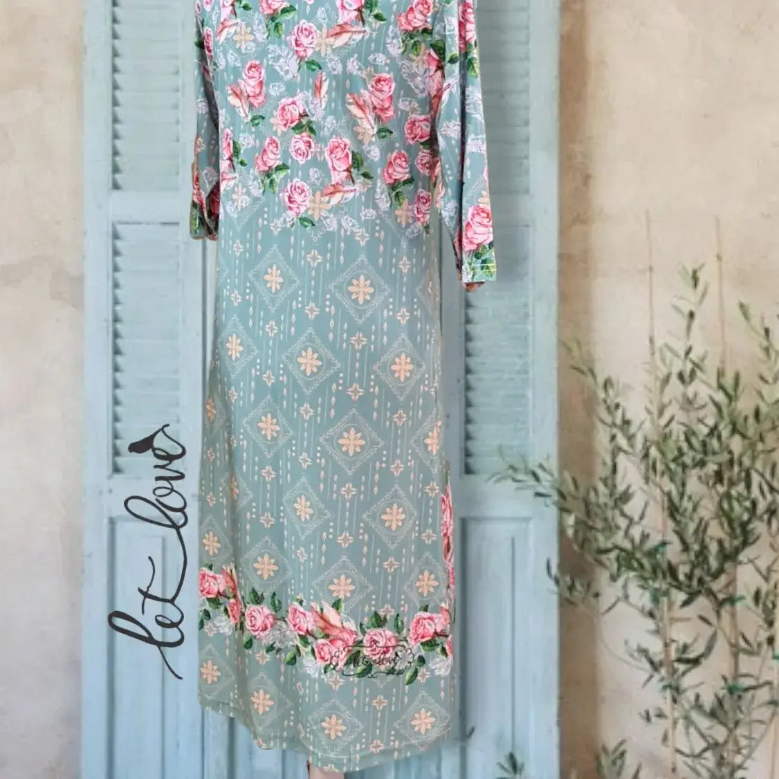Dress with Sleeves - Let Love Clothing