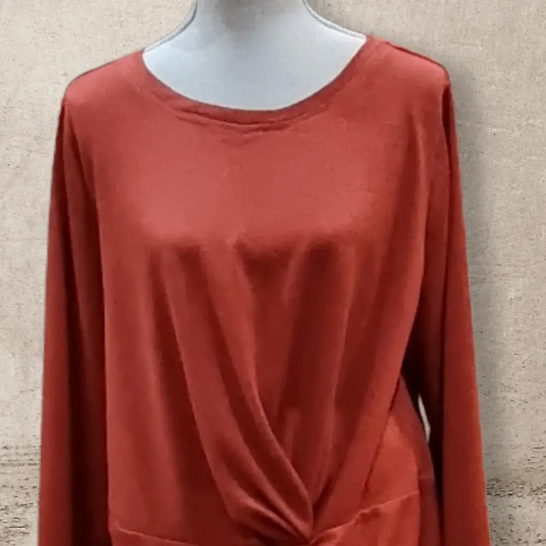 Front Twist Pullover - Let Love Clothing