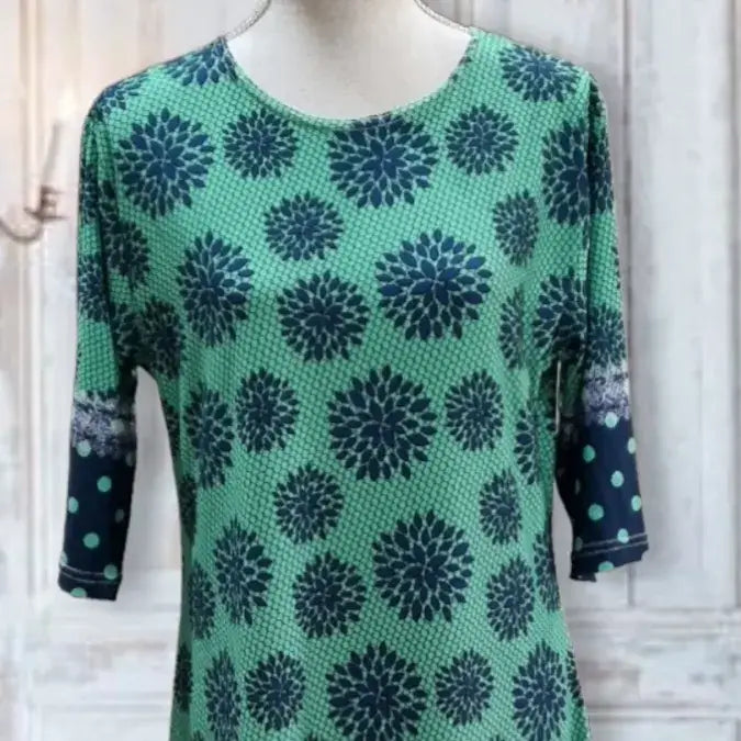 Top 75cm with Sleeves - Let Love Clothing