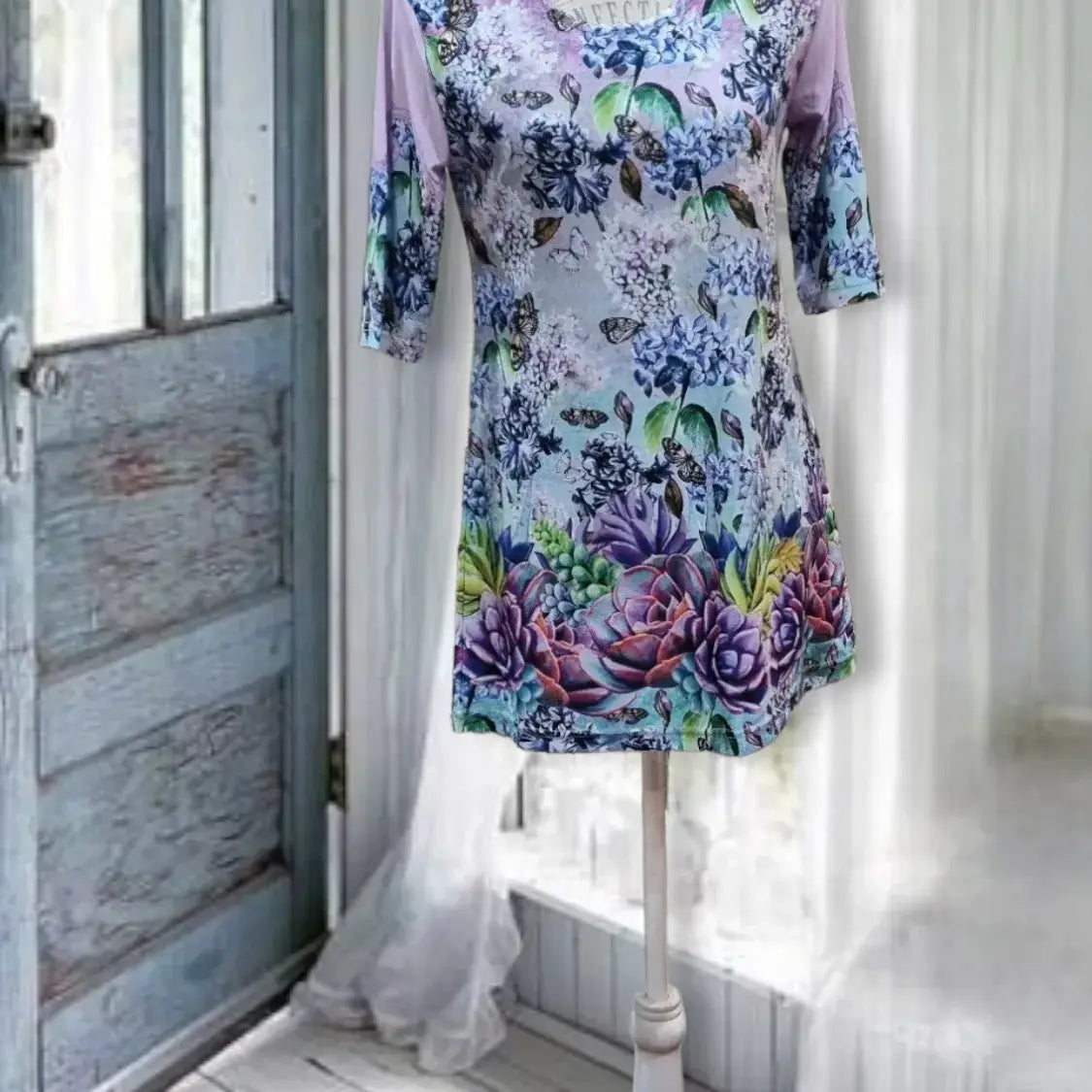 Top 75cm with Sleeves - Let Love Clothing