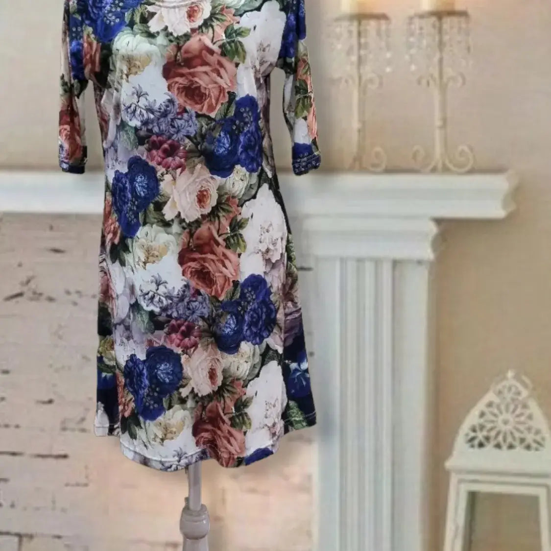 Dress with Sleeves - Let Love Clothing