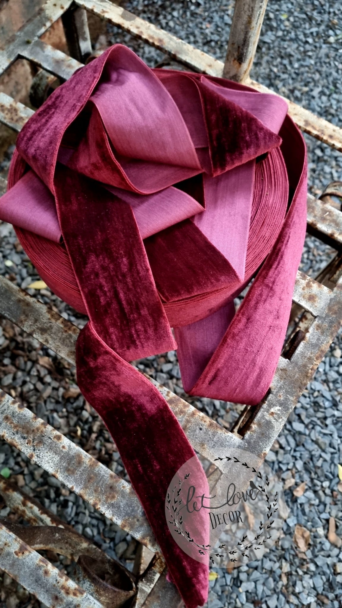 50mm Vintage Velvet Ribbon p.m.