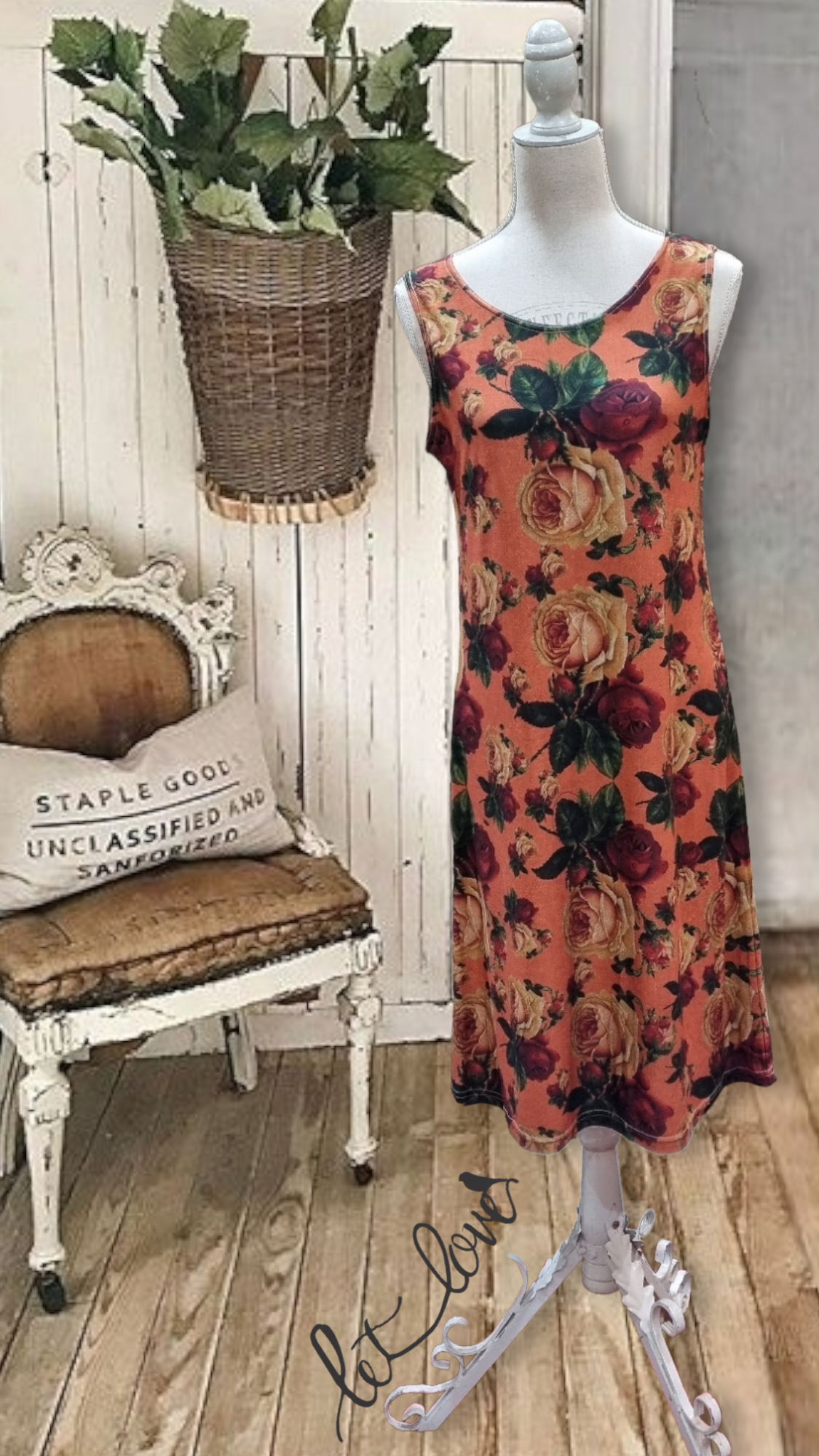Knee Length Dress - L