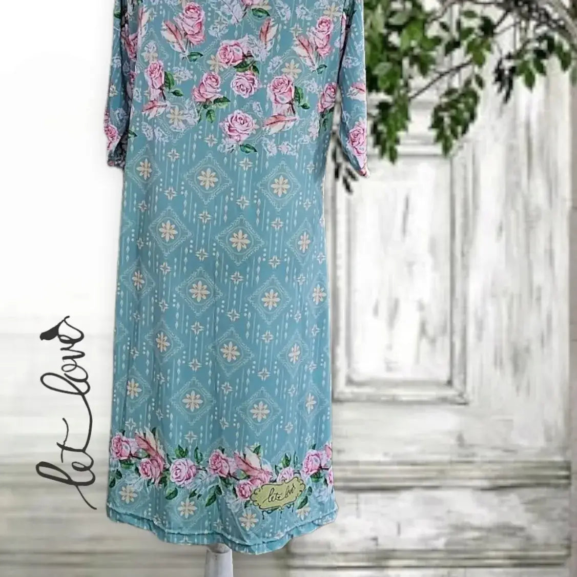 Dress Below the Knee, with Sleeves - Let Love Clothing