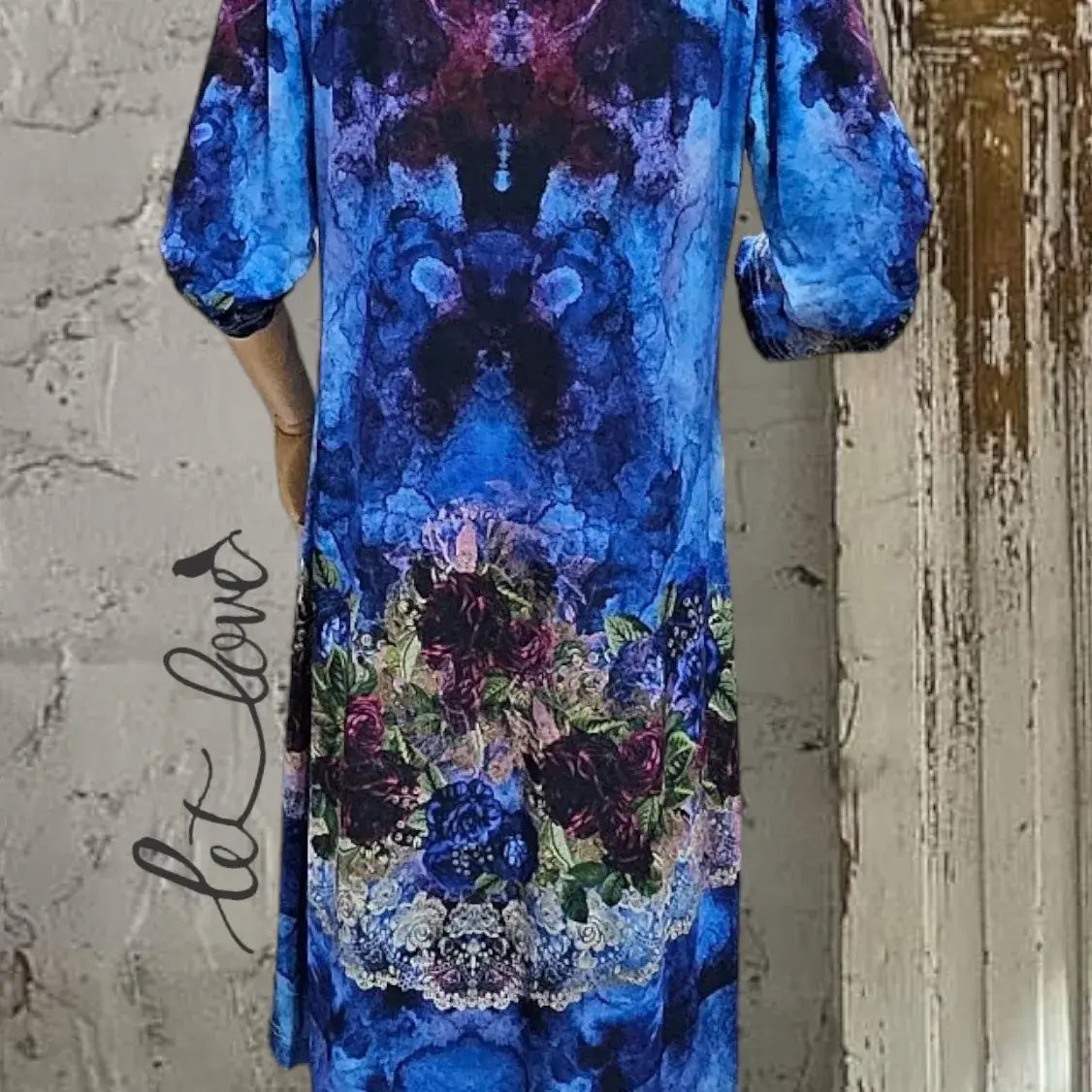 Dress Below the Knee, with Sleeves - Let Love Clothing